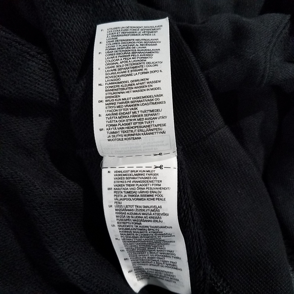 Adidas Cropped Hoodie CR4766 Black Noir Sweatshirt  Size XL NEW - Picture 8 of 11